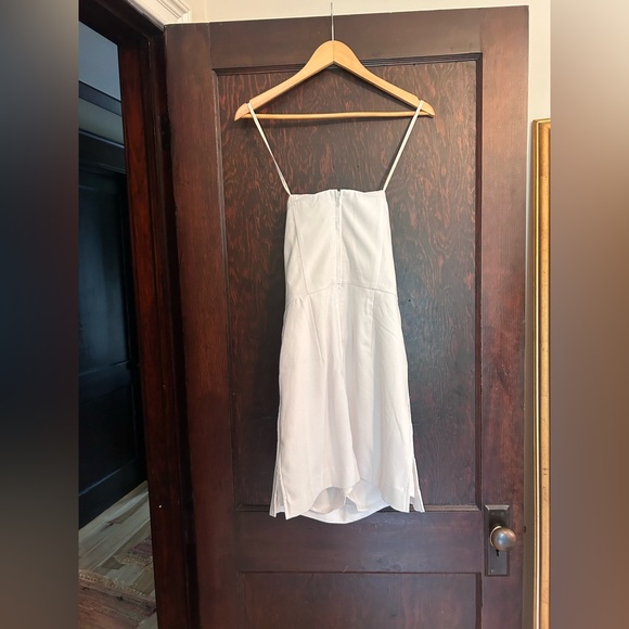 Lily Pulitzer white romper with belt - Picture 3 of 4